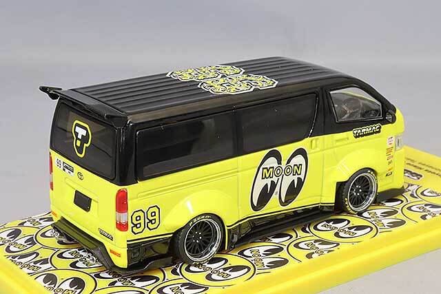 Tarmac 1/43 トヨタ ハイエース ワイドボディ ムーンアイズチーム バン