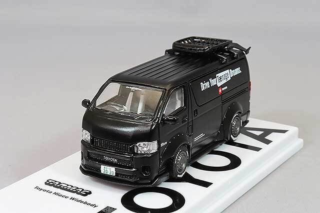 Tarmac 1/64 トヨタ ハイエース ワイドボディ