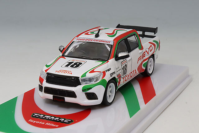 Tarmac 1/64 トヨタ ハイラックス ホワイト #18