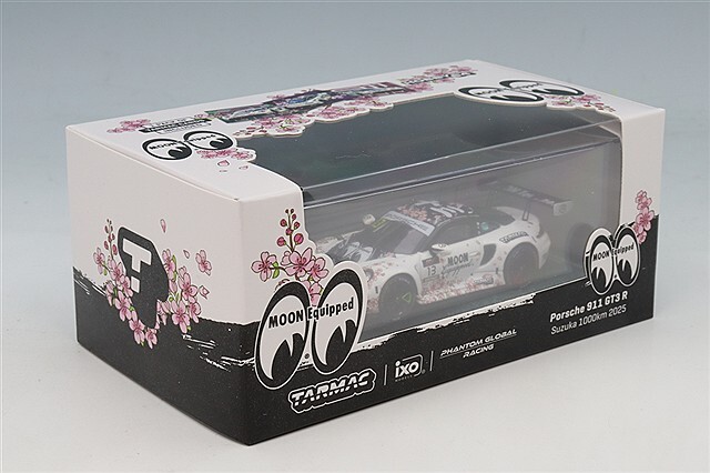 Tarmac 1/64 ポルシェ 911 GT3R ファントム グローバル レーシング