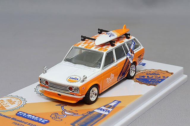 Tarmac 1/64 ダットサン ブルーバード 510 ワゴン FANTA