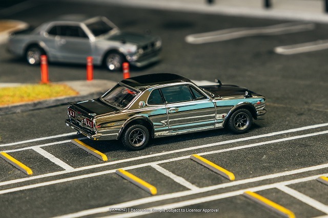 Tarmac 1/64 スカイライン HT 2000GT-R シルバークローム