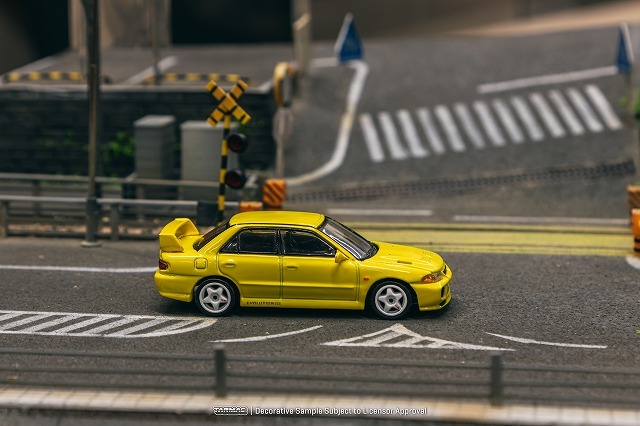Tarmac 1/64 三菱 ランサー GSR エボリューション III イエロー