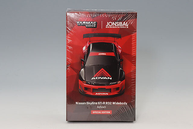 Tarmac 1/64 日産 スカイライン GT-R R32 ワイドボディ アドバン
