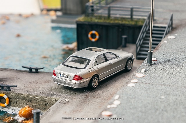 メルセデスベンツ　Sクラス ターマックワークス　チェイス1/64 最終価格 メルセデスベンツ Sクラス ターマックワークス チェイス1/64