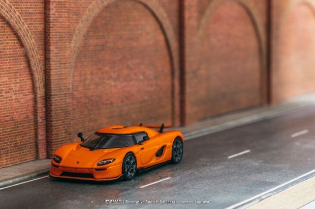 Tarmac 1/64 ケーニグセグ CC850 オレンジ