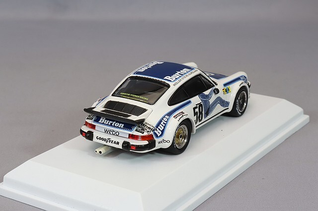 Tarmac x ミニチャンプス 1/64 ポルシェ 934 
