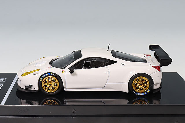 GDW 1/64 フェラーリ458イタリア Ferrari 458 Italia GT3 White with Gold Wheels 