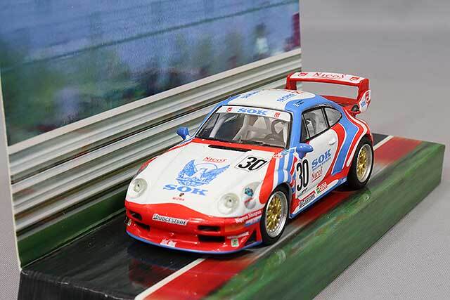 シュコー　ポルシェ　911 2台セット　ジュニアライン Amazon | シュコー 1/64 ポルシェ 911 GT2 レッド Schuco 911