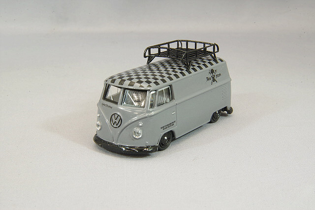 Tarmac x シュコー 1/64 フォルクスワーゲン T1 パネルバン Mean