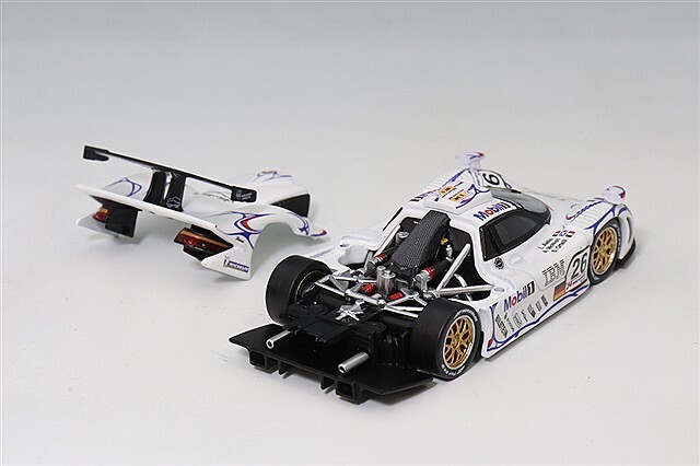 Trends Hobby 1/64 ポルシェ 911 GT1 LM 1998