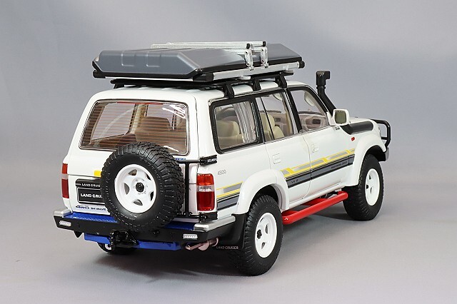 ☆ Toyota Land Cruiser ランドクルーザー ミニカー2台まとめ ホビーガチャ トヨタ ランドクルーザー タカラトミーアーツ 【全