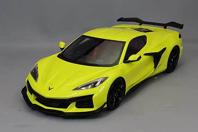 TOP SPEED 1/18 シボレー コルベット Z06 2023 アクセレレート