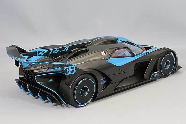 Top Speed 1/18 ブガッティ ボライド プレゼンテーション