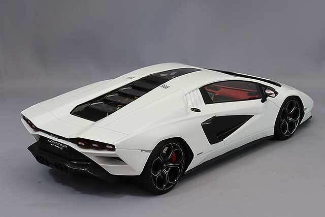 TOP SPEED 1/18 ランボルギーニ カウンタック LPI 800-4