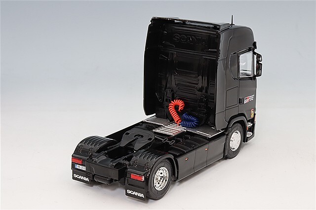イクソ 1/43 スカニア Sシリーズ 2024 GRレーシング トランスポーター