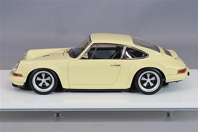 VISION 1/43 シンガー 911 (964) クーペ パステルイエロー