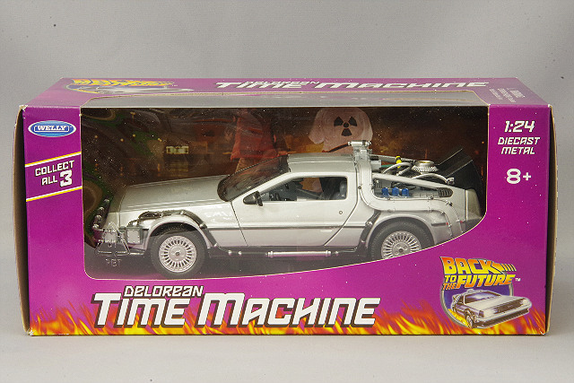 WELLY 1/24 デロリアン DMC-12 バックトゥ・ザ・フューチャー 再入荷