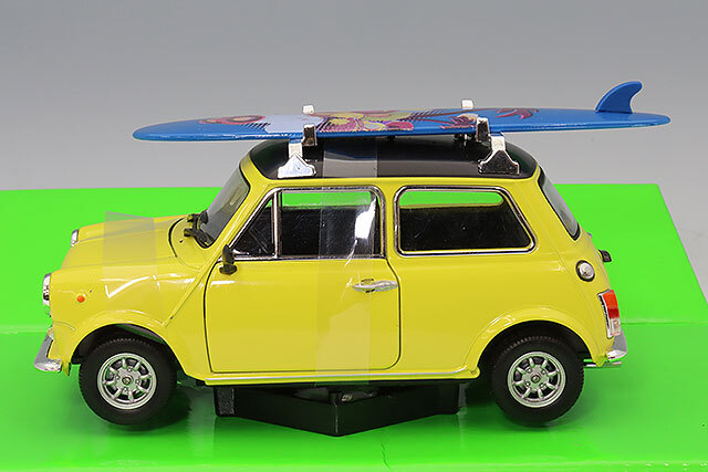 WELLY 1/24 ミニ クーパー 1300 イエロー サーフボード付