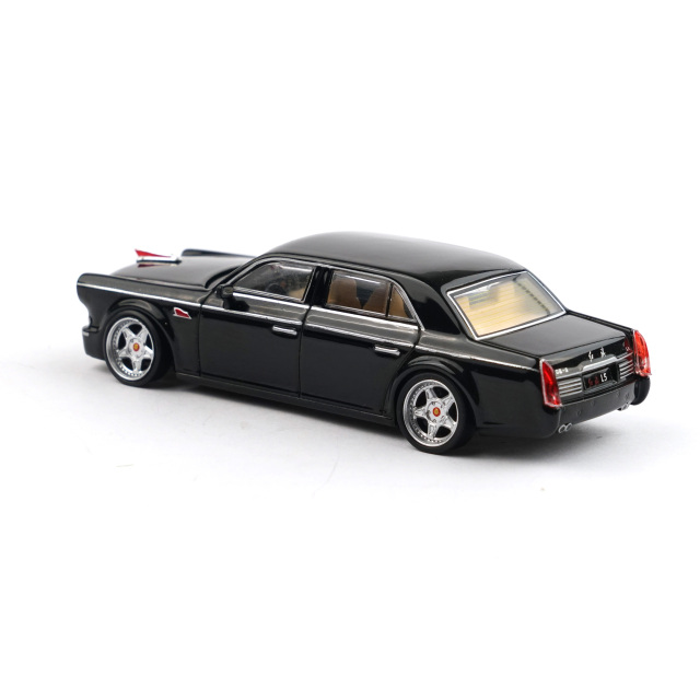 XCARTOYS 1/64 カスタム 紅旗(ホンチー) L5 ローサスペンション 特別仕様車