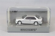 MC870020224.jpg