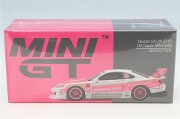 MGT01239-R.jpg