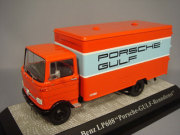 PC12503.jpg