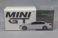 MGT00557-L.jpg