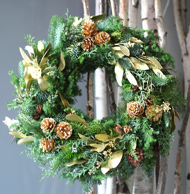 クリスマスリース｜ゴールドユーカリ｜直径350mm｜13,000円｜W1529027