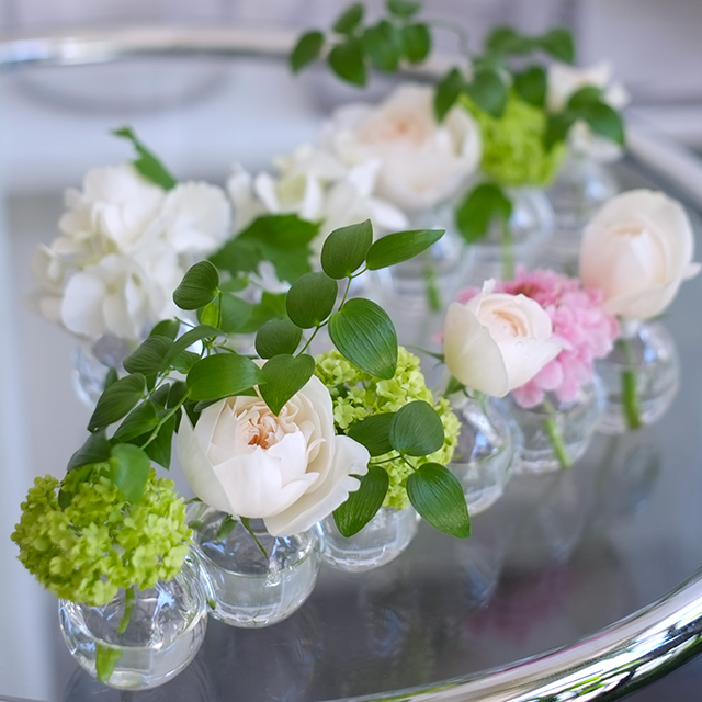 花瓶付きフラワーアレンジメント