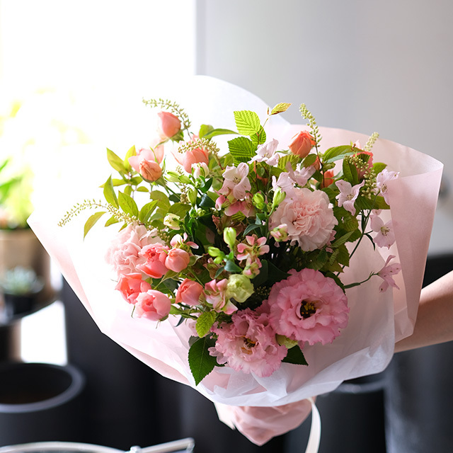 花束｜季節花おまかせ｜誕生日・記念日・プレゼントの花