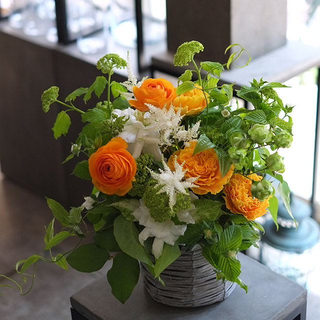 お見舞い　フラワーアレンジメント