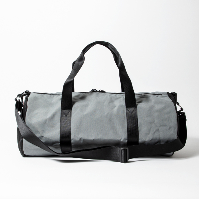 JONES(ジョーンズ）- Varsity Duffle （ダッフルバッグ）- Charcoal
