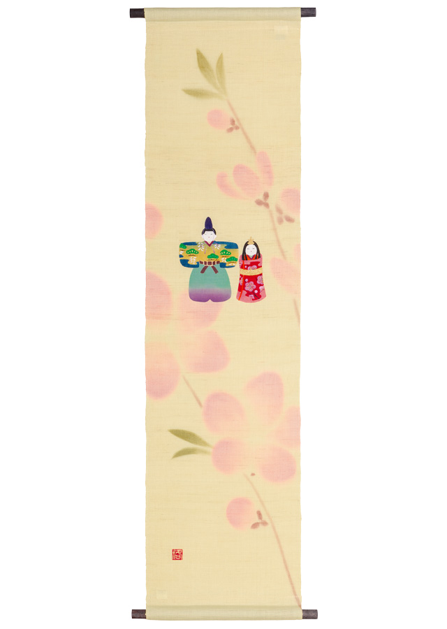 タペストリー「桃花に雛」