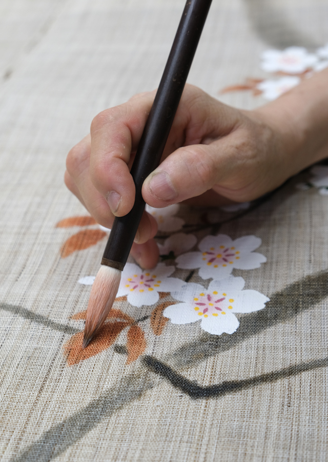 手描き　迎春の縁起　のれん『洛柿庵　円月の梅』 手染め麻のれん「円月の梅」 [京都洛柿庵オンラインショップ]
