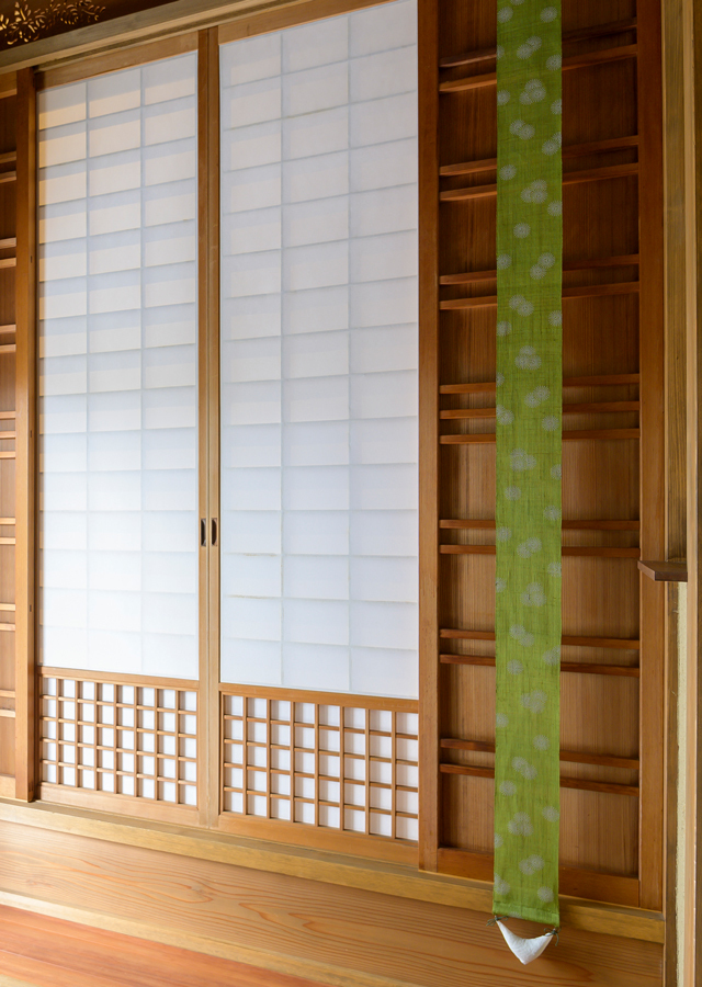 手染め麻細タペ掛け香「松風」 [京都洛柿庵オンラインショップ]