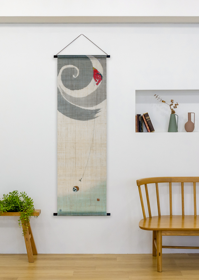 手染め麻タペストリー「雷の太鼓釣り」[京都洛柿庵オンラインショップ]