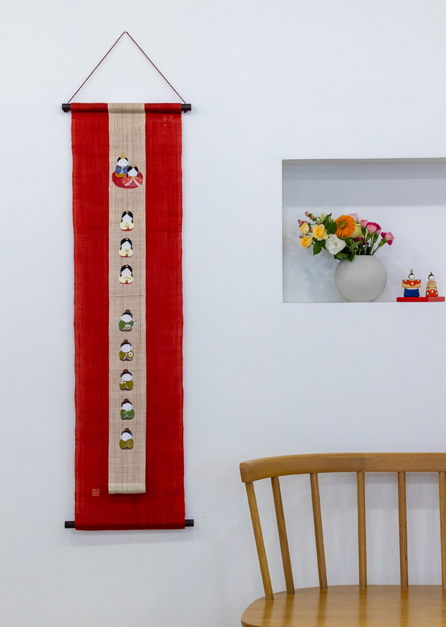 手染め麻タペストリー「雛祭り」 [京都洛柿庵オンラインショップ]