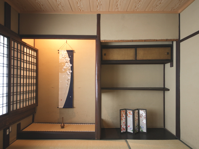 手描きタペストリー「枝垂月」