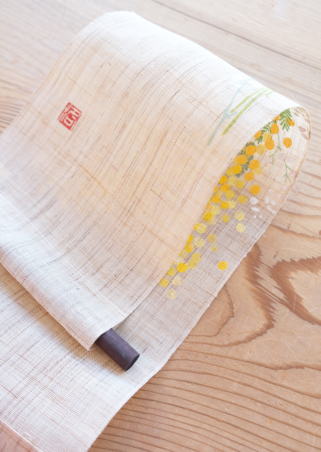 手染め麻タペストリー「ミモザ」 [京都洛柿庵オンラインショップ]
