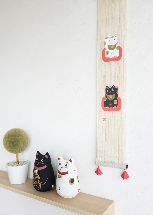 手染め麻細タペストリー「駒犬張り子」 [京都洛柿庵オンライン