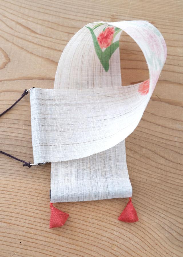 手染め　花タペストリー 秋の壁飾り 秋桜 手染め京友禅和紙タペストリー その他