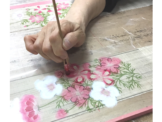 豆タペストリー「コスモス」