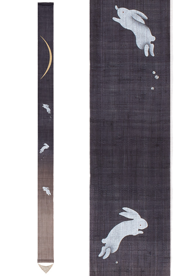 手染め麻細タペストリー「はねうさぎ」 [京都洛柿庵オンラインショップ]