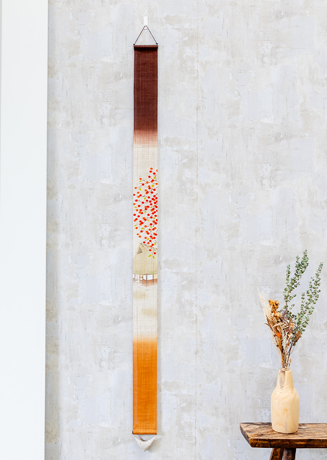 手染め麻細タペ「茅葺屋根に柿」 [京都洛柿庵オンラインショップ]