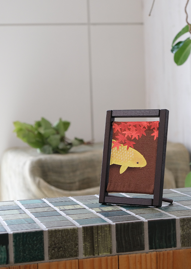 koyomiフレーム　紅葉鯉