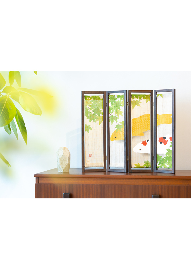 手染め麻ミニ屏風四連 「新緑に錦鯉」 [京都洛柿庵オンラインショップ]