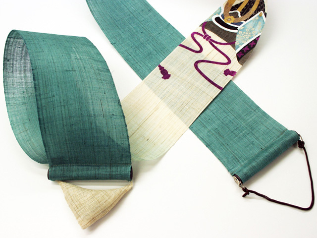 【洛柿庵】細タペストリー「かぶと」