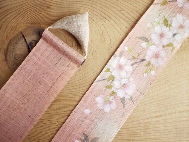手染め麻細タペストリー「八重桜」 [京都洛柿庵オンラインショップ]