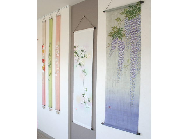 手染め　花タペストリー 手染め麻細タペ「紫陽花手水」 [京都洛柿庵オンラインショップ]